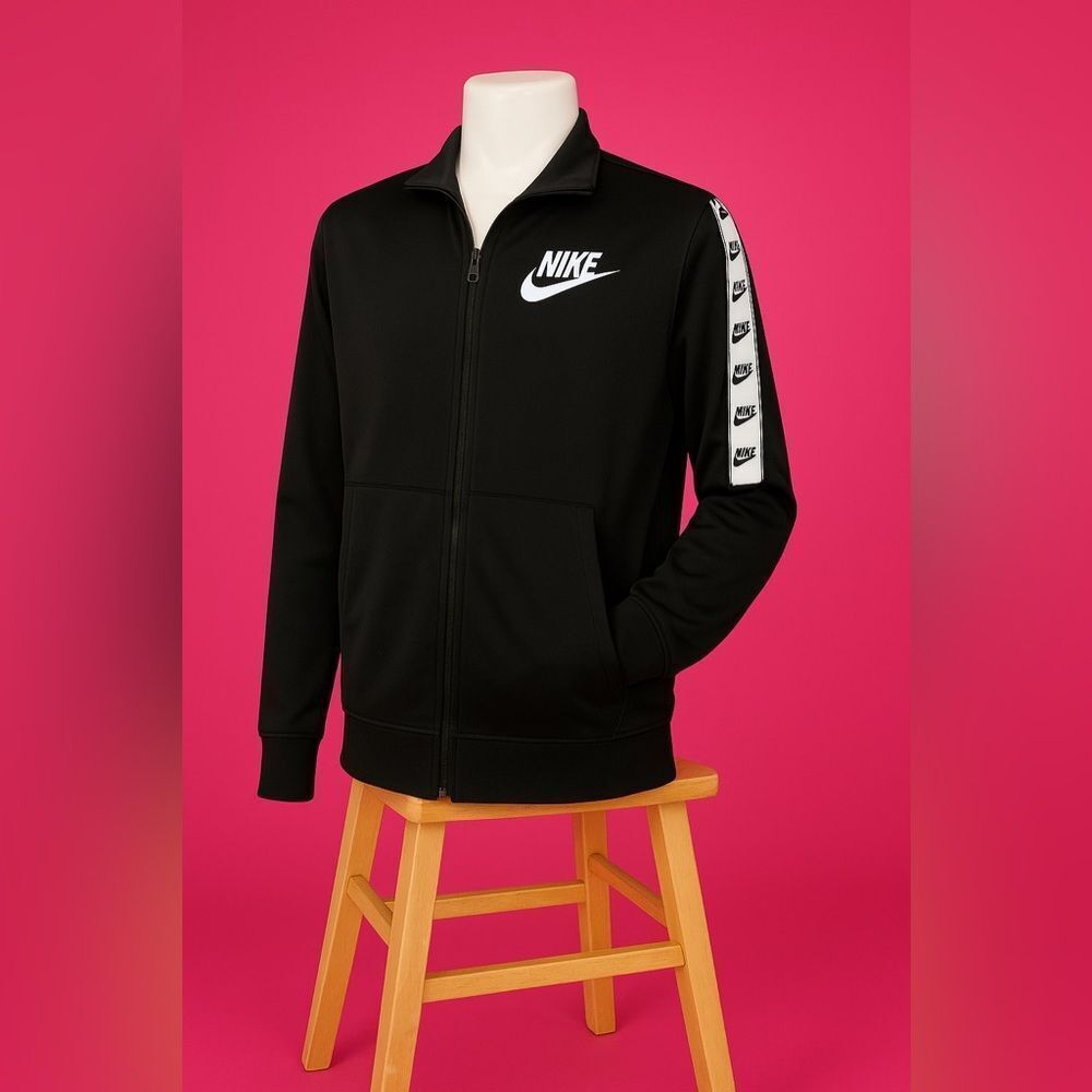 Nike Black Zip-Up Jacket Girls XL